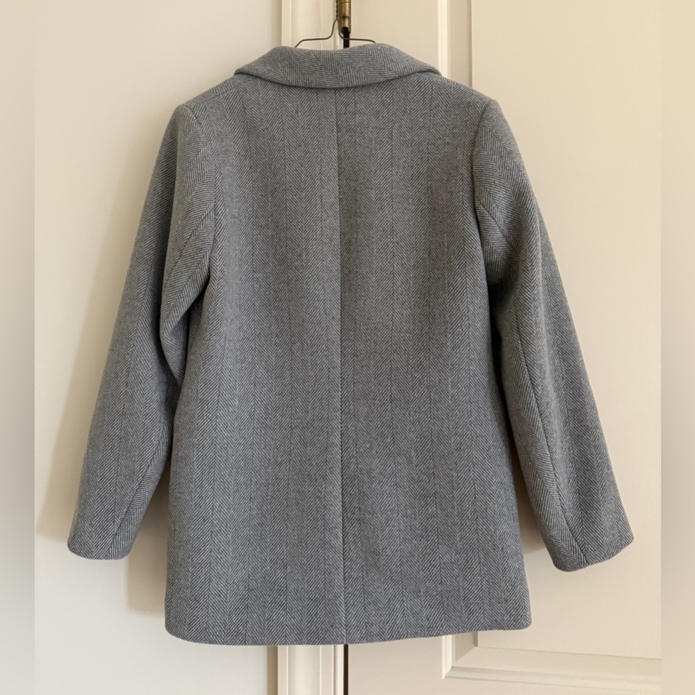 Abercrombie & Fitch Gray Herringbone Blazer Size Small - Picture 2 of 7